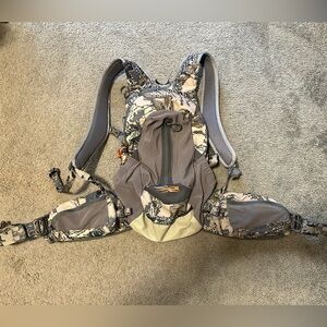 Sitka Gear Ascent 10 Backpack Hunt